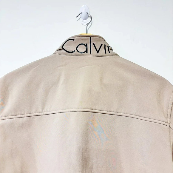CALVIN KLEIN – Beige water-resistant jacket | Lightweight outdoor layer * - Picture 11 of 12